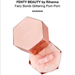 Fenty Beauty Fairy Bomb Glittering Pom Pom